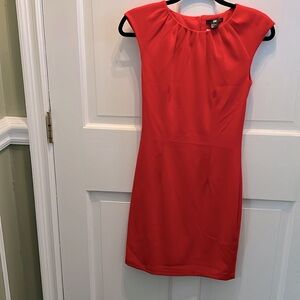 SALE! NWT H&M Cute Sleeveless Dress. 63% Polyester,33% Viscose and 4% Elastane